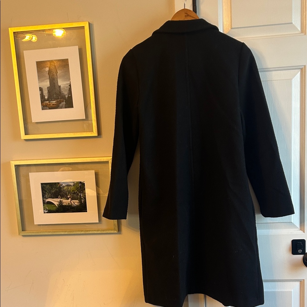 Zara Women's Elegant Black Trench Coat - Picture 4 of 4